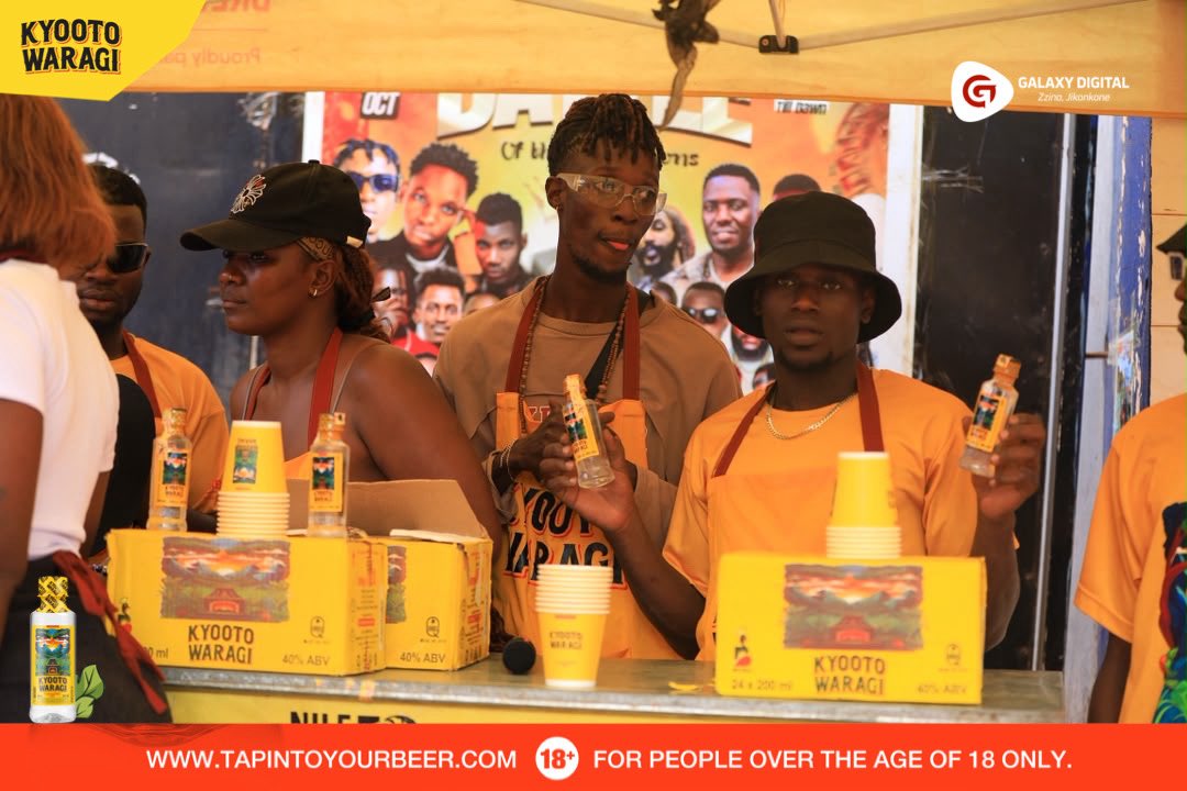GalaxyFMUg's tweet photo. Great people. Great moments. One unforgettable Kyooto Waragi π
#ZzinaLifeStyle | #KyootoGin | #StrongStartSmoothFinish https://t.co/8Iteu93s1s