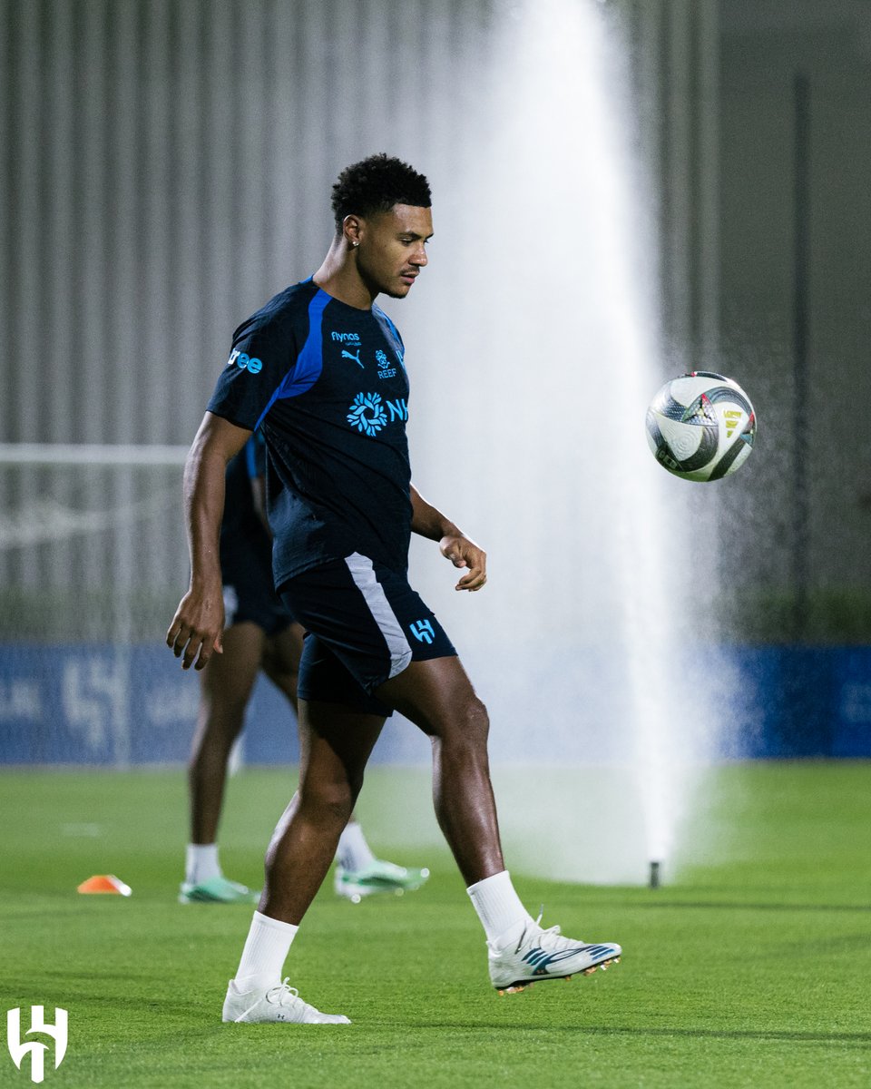 Alhilal_FC's tweet photo. 🔹 يوم آخر من تحضيراتنا ⚽️ https://t.co/kctoZBBkvC