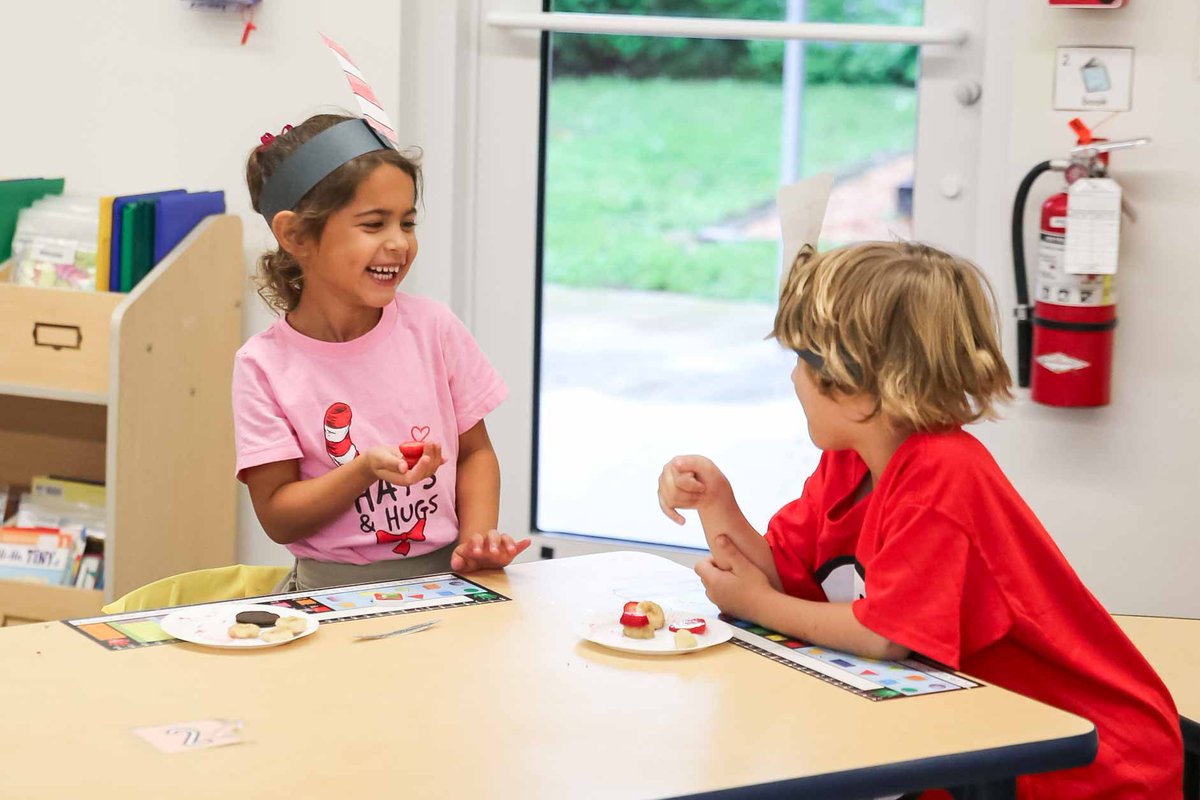 UnitySchoolFL's tweet photo. 🎩 Oh, the places they'll go! 📚 Our Kindergarten classes had an absolute blast celebrating Dr. Seuss with a magical party. The students honored the beloved author by enjoying fun, themed activities and reading classic stories. We love seeing their imaginations run wild! 💙🧡 https://t.co/LkFEeUF8nT