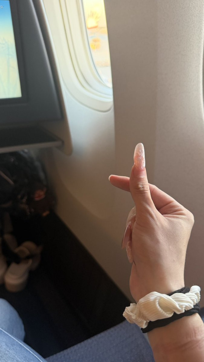 JulLeo_03K's tweet photo. 🛫 https://t.co/sf7leI1jMx
