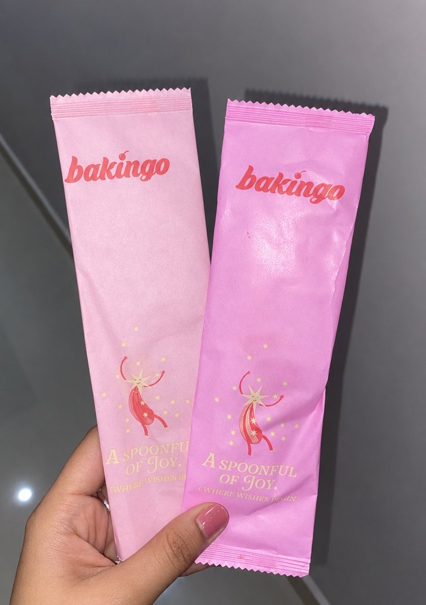 maanyaaa15's tweet photo. bakingo be having the cutest packaging 🥹🎀 https://t.co/fMVqT7SibL