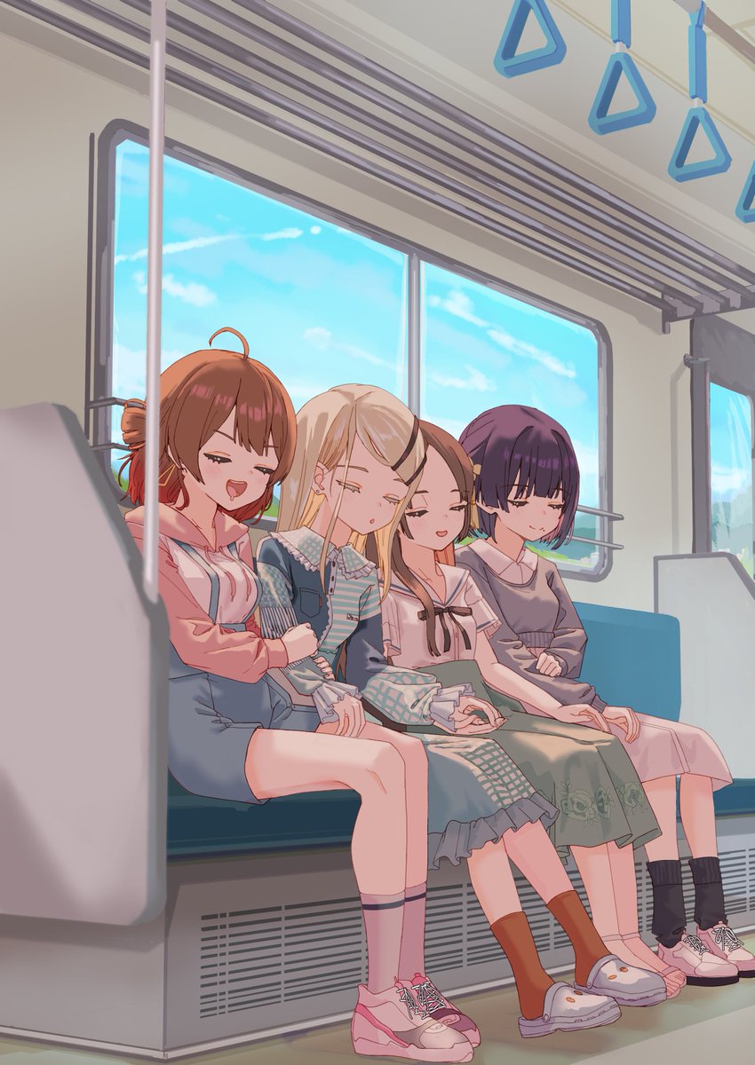 kinakomotti18's tweet photo. 電車
＃学マスFA https://t.co/zOAQvJ1LgS