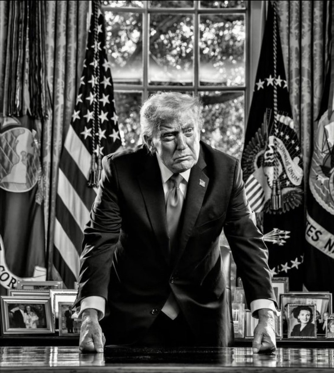 FleursdChamps's tweet photo. @WhiteHouse ⭐️⭐️⭐️⭐️⭐️ https://t.co/LfXMWzQ2fQ