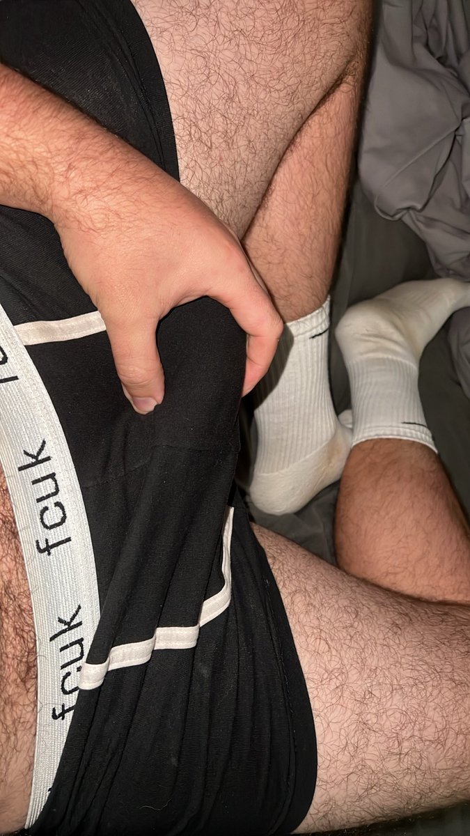 MasterCSocks's tweet photo. Dirty white socks and sweaty boxers 😈 who’s gonna jerk with me and watch my big uncut dick blow a load https://t.co/K8BXYpgsBC