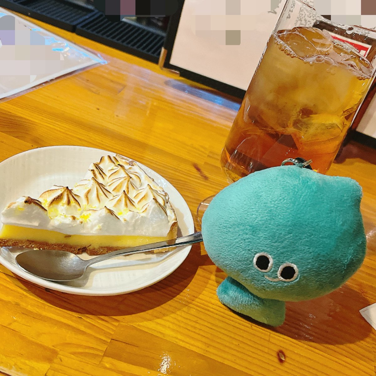 OGukami's tweet photo. @wetaiwan_tw いつも一緒に食べ歩きしてるの💚 https://t.co/cm1cxt85hd
