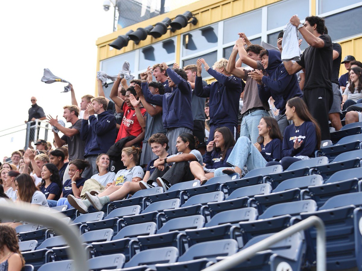 UCSDtritons's tweet photo. So glad to have our Tritons back 🌊 🌊 

#GoTritons https://t.co/SUaR6X2kPX