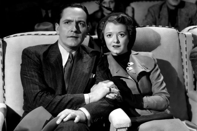 ItsAWonderful1's tweet photo. The most ambitious episode in the history of #ItsAWonderful1 as @Th3PurpleDon & @Jeanninedabean_ close out the #HollywoodRetrospectives series in style talking all FOUR versions of A STAR IS BORN (1937, 1954, 1976, 2018) 🤩
Sp:https://t.co/pKM1TtUgDX
Ap:https://t.co/092jMFnrVL https://t.co/DcrGyozYqh