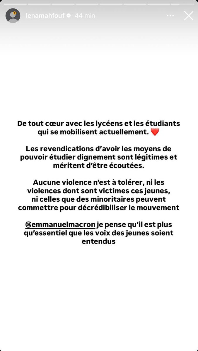 ALeaument's tweet photo. Squeezie et Lena Situation apportent leur soutien au mouvement lycéen et étudiant.

Merci à eux deux ! https://t.co/QcbQnmA9gw