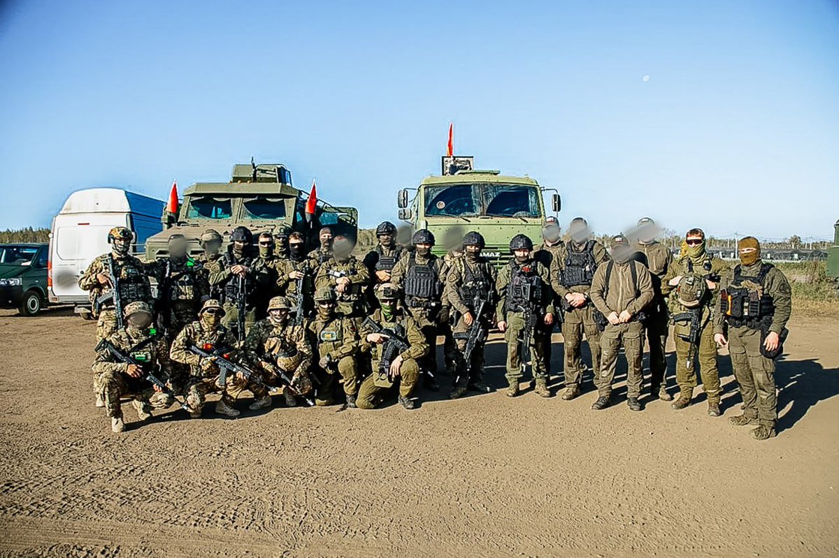 TheGreyPatriot_'s tweet photo. Today's joint CSTO training of ๐ง๐พ Minsk SOBR, ๐ท๐บ SOBR "Arkaim" and ๐ฐ๐ฌ MVD units "Sher" and "Shumkar" at "Chebarkul" training ground.
Part 2 of 2
#Russia #Russian #Russians #Today #CSTO #ODKB #Military #Army #Security #Rosgvardia #Police #Cops #Tactical #SOBR #MVD https://t.co/L4j6fNpGfg