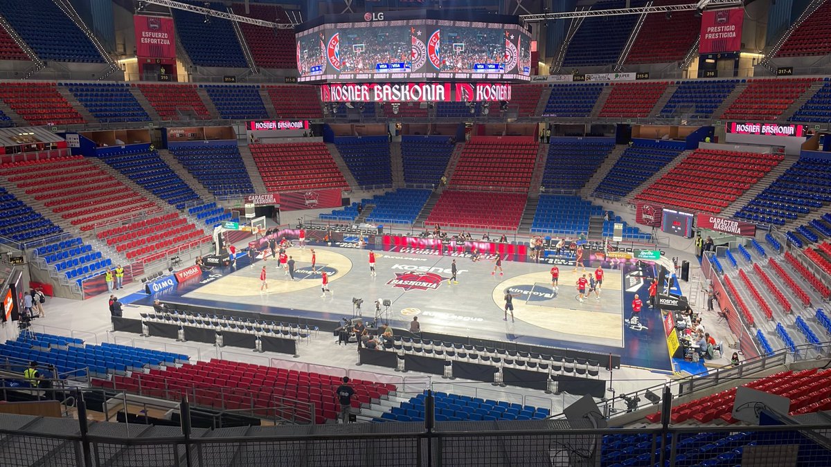 RitxiWar's tweet photo. Estamos en el Buesa‼️@Baskonia vs @OlimpiaMI1936 

✅ Debuta Marcio Santos
❌ Clement Frisch es el descarte

Desde las 20h en @radio_vitoria https://t.co/FhQQ5GiBXk