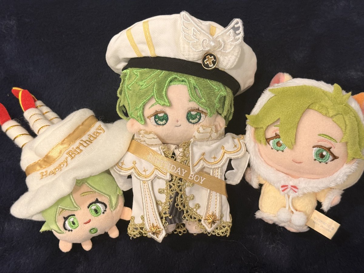rabbity1491's tweet photo. 生日穿新衣～ 
生日幻夢真的⋯⋯有夠可愛⋯⋯
小奧利文是天使⋯⋯那笑容 ヽ(；▽；)ノ
#新世界狂歡  #2026奧利文生日快樂 https://t.co/698DqklXp5