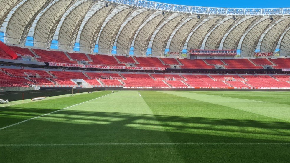 CarroskolCopa's tweet photo. Os Palcos para jogo das 19:30 e 21:30 já estão preparados! 

AJAAAAAAAA CORAÇÃO, pq teremos noite de clássico rival e nacional! 

#NeoQuimicaArena
#Bellavista
#BeiraRio 
#SaoJanuario 
#CopaCarraskol 
#RumoAGloriaEterna https://t.co/yGK2AlM7zF
