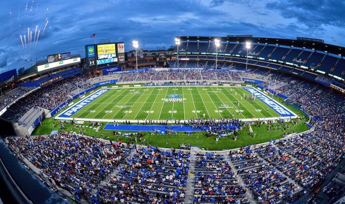 Cameron10Teague's tweet photo. Looking forward to being at Georgia State this weekend! @CoachCamClark @Coach_Haneline @DellMcGee @CoachBell100 @coachemupallday @coachStan8 @Q_Jones2 https://t.co/4c4NeEiLNI