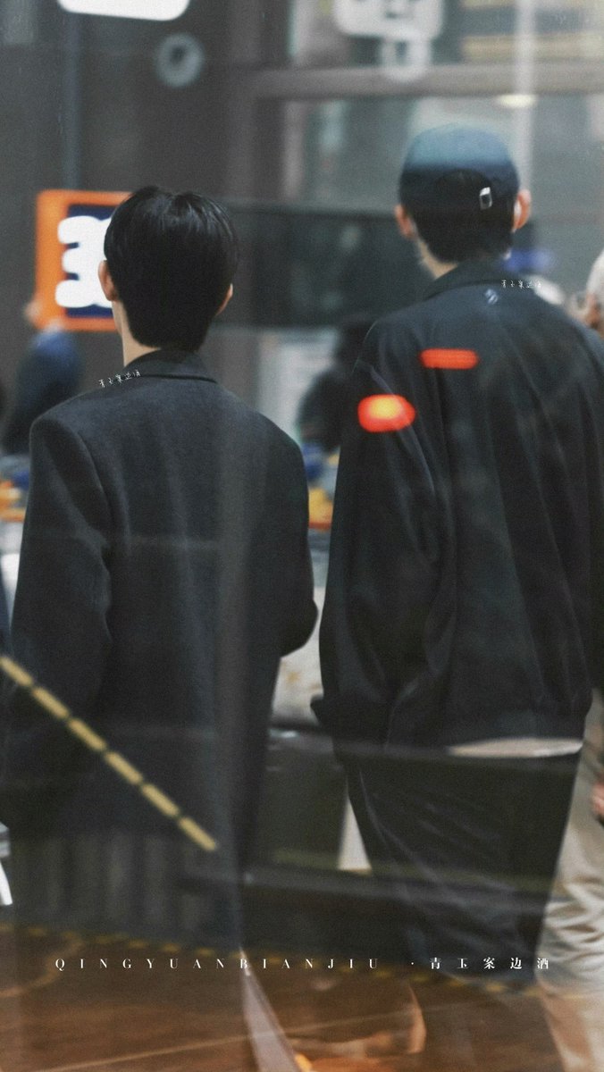 kpyssw's tweet photo. 우리는 멀리서 두 사람의 빛나는 모습을 지켜보며 응원할게요.🩵💜
YOONSIK SIWOO Pour Toujours
#YOONSIKSIWOOINPARIS 
#YOONSIK_SIWOO_PFWSS27
YOONSIK SIWOO Pour Toujours https://t.co/78SUYOd7LC
