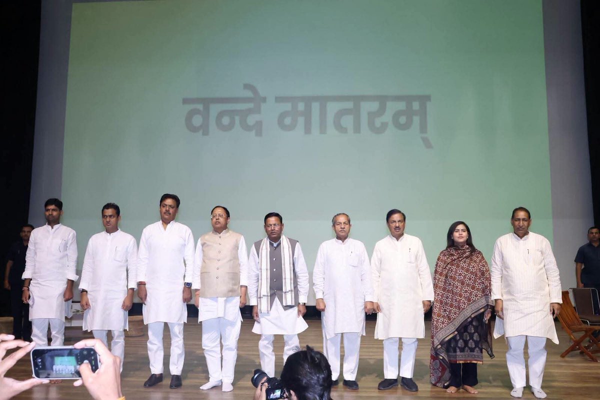 rkshsharma's tweet photo. सेवा, समर्पण और संकल्प की जीवंत प्रस्तुति... 

गौतमबुद्धनगर में सेवा संकल्प अभियान के तहत ‘नमो सेवा - अनकही कहानियां’ नाट्य मंचन कार्यक्रम में मुख्य अथिति प्रदेश अध्यक्ष आदरणीय श्री पंकज चौधरी जी का मार्गदर्शन प्राप्त हुआ| https://t.co/M0s2kKvPRq