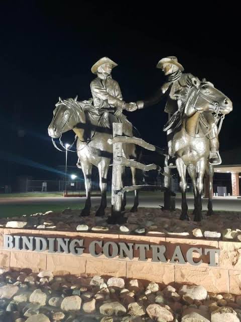 Bps_Blitz's tweet photo. Looks like Jimmy isn’t the man of his word he claims to be. Chad Weiberg just signed a new contract 11 months ago, now we’re trying to get him fired? Any Oklahoma State fan that banks at the Bank of Western Oklahoma should be careful who they’re “shaking hands” with. #GoPokes https://t.co/EQoYznjamO
