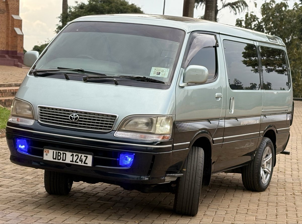 arnoldyosam's tweet photo. 🚐 2002 TOYOTA HIACE | 1KZ DIESEL

Reliable 1KZ diesel power, practical space and ready for business or family use.

💰 33M UGX — ON SALE
📞 0705176582 / 0765241678
📲 WhatsApp: https://t.co/iLRRG7AIMA

#ToyotaHiace #1KZDiesel #CarsUganda https://t.co/cg2G38mrFB