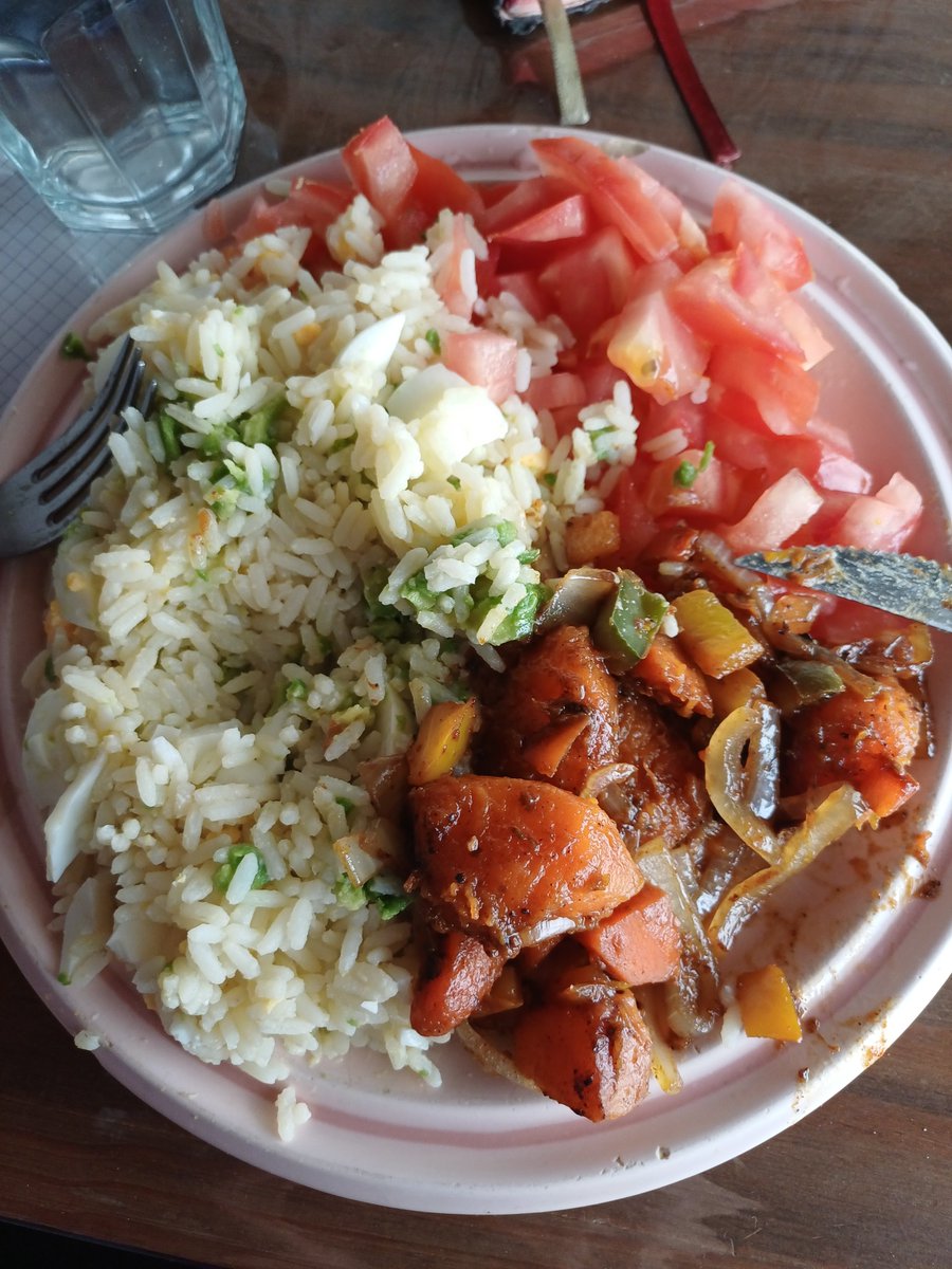 TH3G4RBAGE's tweet photo. Hoy.. he comido señores https://t.co/K1KLWBnm7d