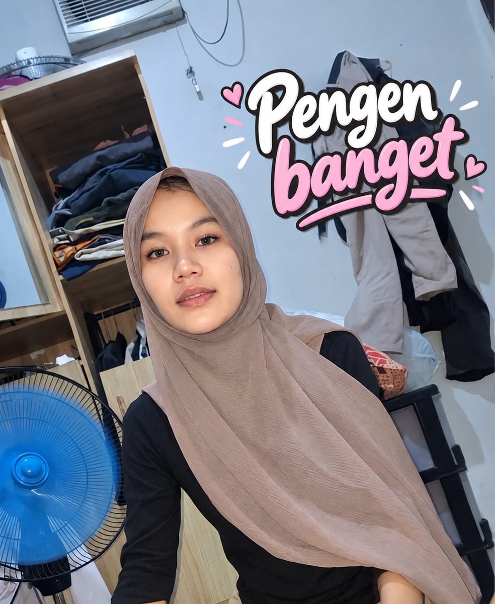 Finesyiitt's tweet photo. Pasutri maluw tapi mauw cuy
https://t.co/MNDMn4nhEB

Malam sabtu netflix https://t.co/hFxswRjhTU