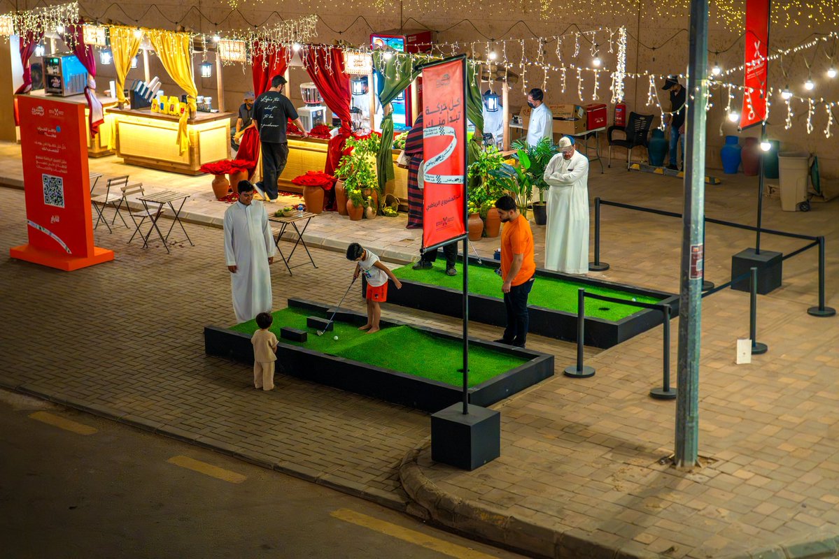 Saudi_SFA's tweet photo. 📸 من أجواء حملة #أنت_المشروع_الرياضي، 
تحديات، تفاعل وتجارب رياضية مختلفة🤩
📍حي سمحان - الدرعية https://t.co/KwLrh8SyBF