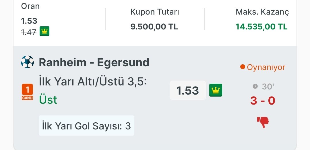 35KSP35's tweet photo. "Saha içi veriler ve tempo yüksek! Anlık canlı tahminler ve yüksek oran fırsatları için bildirimleri açın. ⚡️⚽️"
#canlıbahis #canlıanaliz #bahistahmin https://t.co/DFX2YnMScw