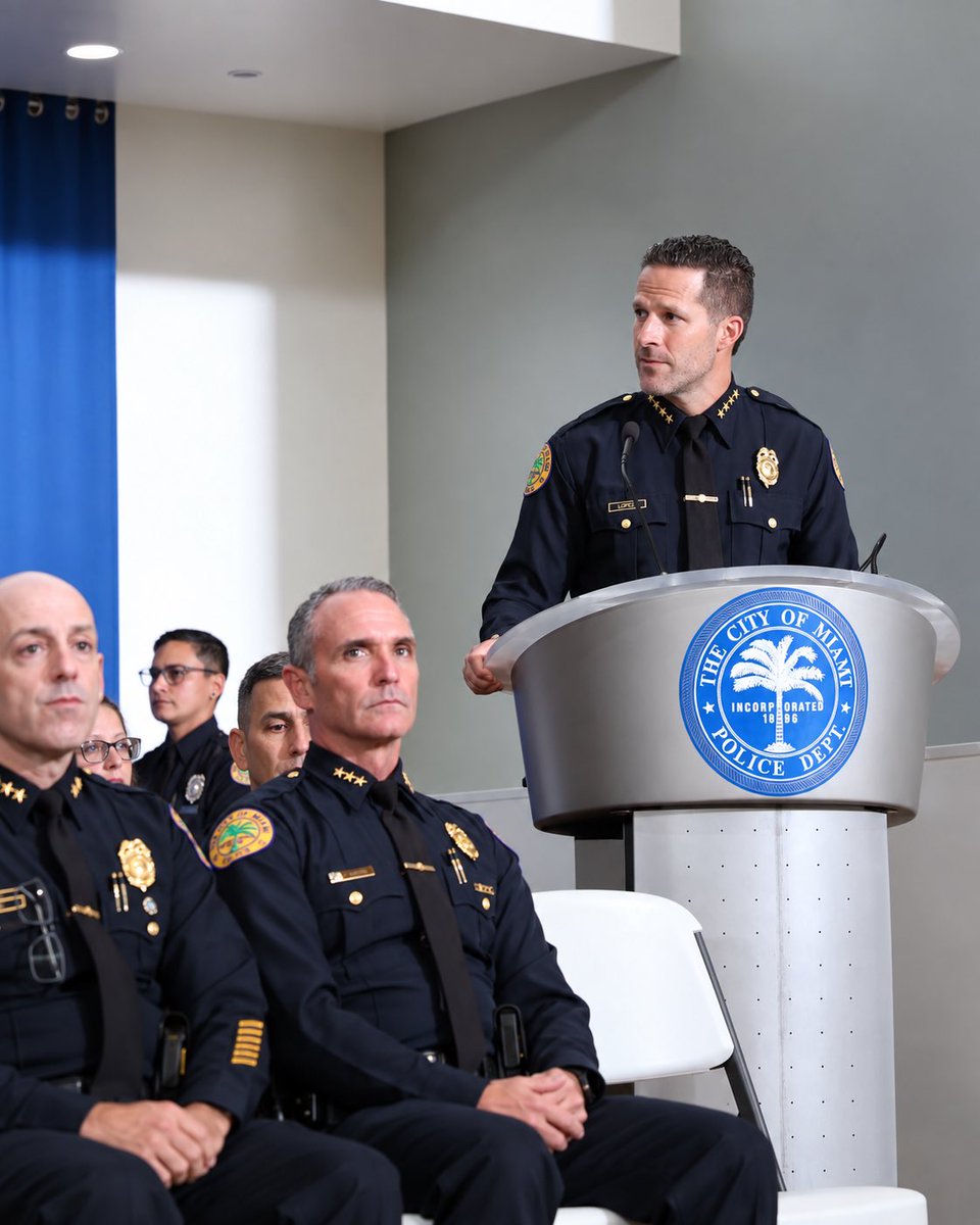 MiamiPD's tweet photo. We proudly celebrate the newest graduates of our Communications Team! After completing their training, they’re ready to step into a critical role. 

Congratulations to the graduates! We’re proud to welcome you to the Miami PD family and can’t wait to see you serve our community. https://t.co/Q7Xgzn31K6