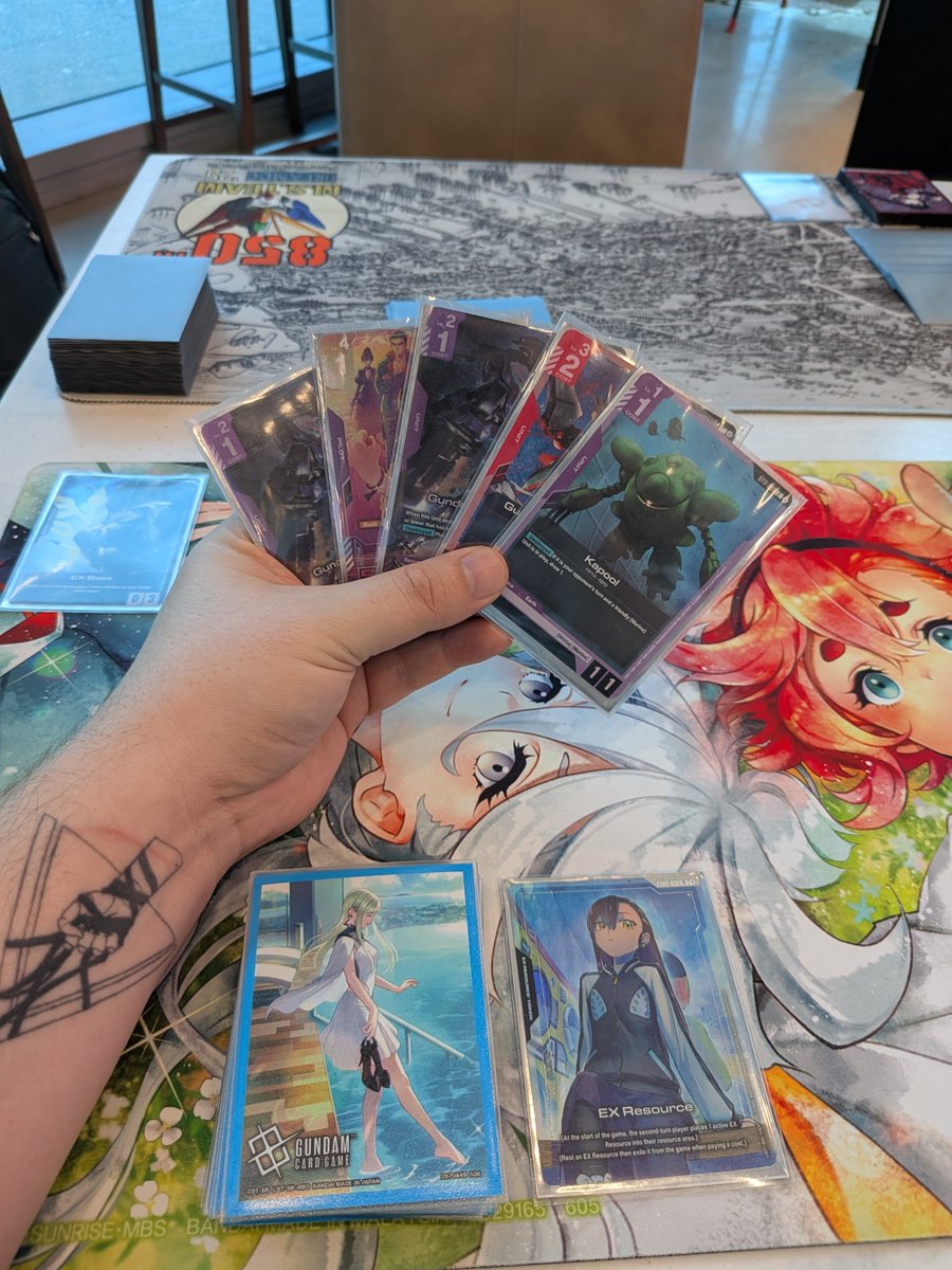 UniVercil's tweet photo. Testing silly ideas with my buddy while we wait in Nashville for our Milwaukee flight. Excited to try another regionals. #gundamtcg https://t.co/Zx4RP4VUb9
