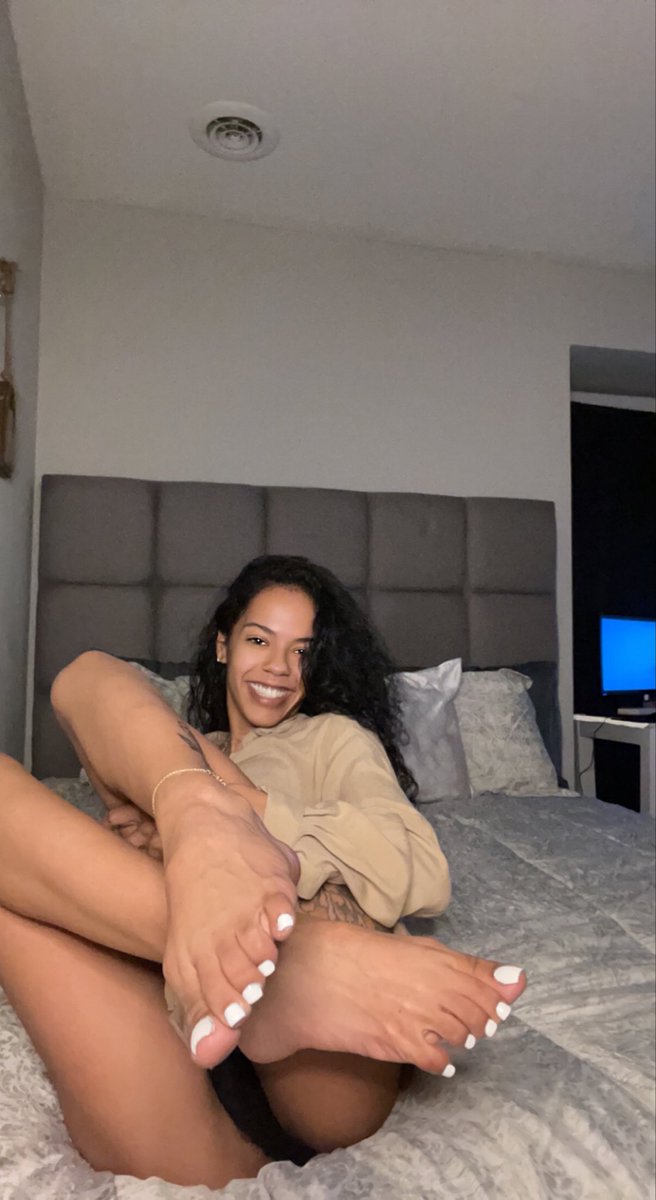MyToesin's tweet photo. #Feet #FootFetish #FootModel #Heels #SelfWorship #Footjob #PrettyFeet #Arches #Soles #FootVideo #Feetpic #FootFinder #SelfWorship #Heels #Legs #Content #MyToeSin💗 https://t.co/lc4L3xgXy3