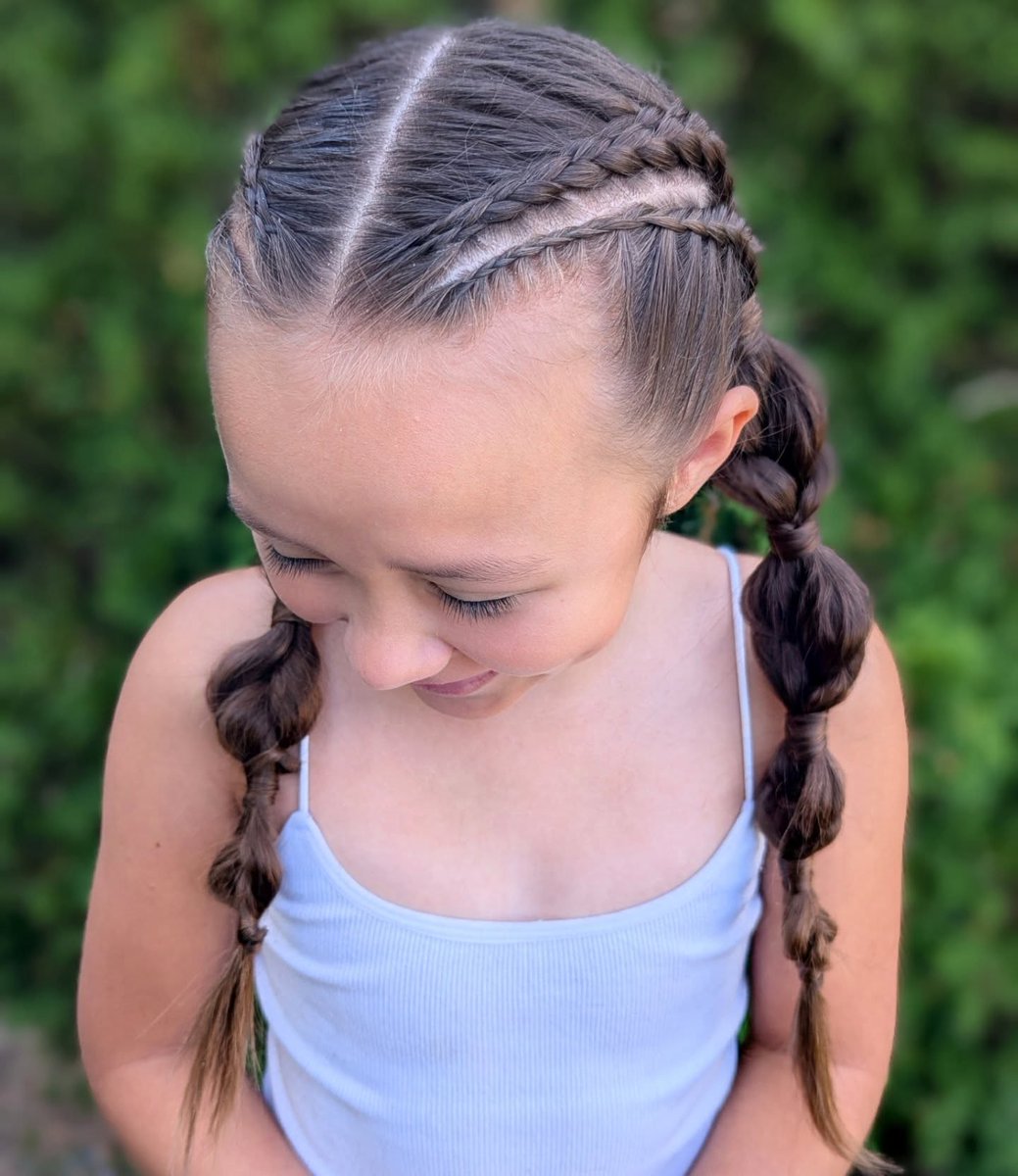 ciamin's tweet photo. I'm a few hours late to the party, but I finally made it! I'm so excited to join two very talented mamas today with this fun, trickier-than-it-looks five-strand lace braid pigtail combo style. https://t.co/ekZ6wj7ply