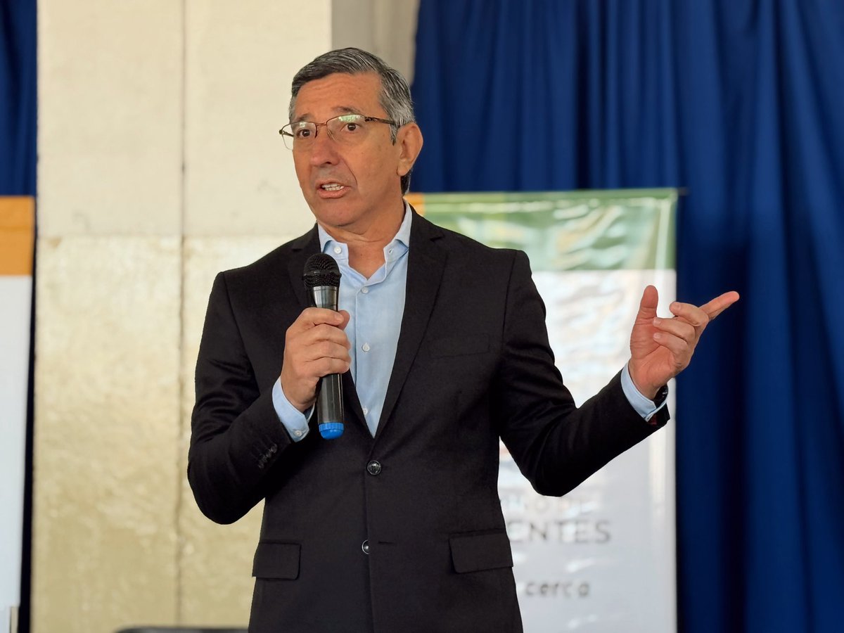 gvalenzuelaok's tweet photo. En #Corrientes sabemos que una ley no alcanza si no llega a las aulas: por eso valoro la primera capacitación sobre la Ley Penal Juvenil que se realizó en #Esquina.

La nueva norma, debatida en democracia, reemplazó una de la dictadura. https://t.co/uZAowyoRCL