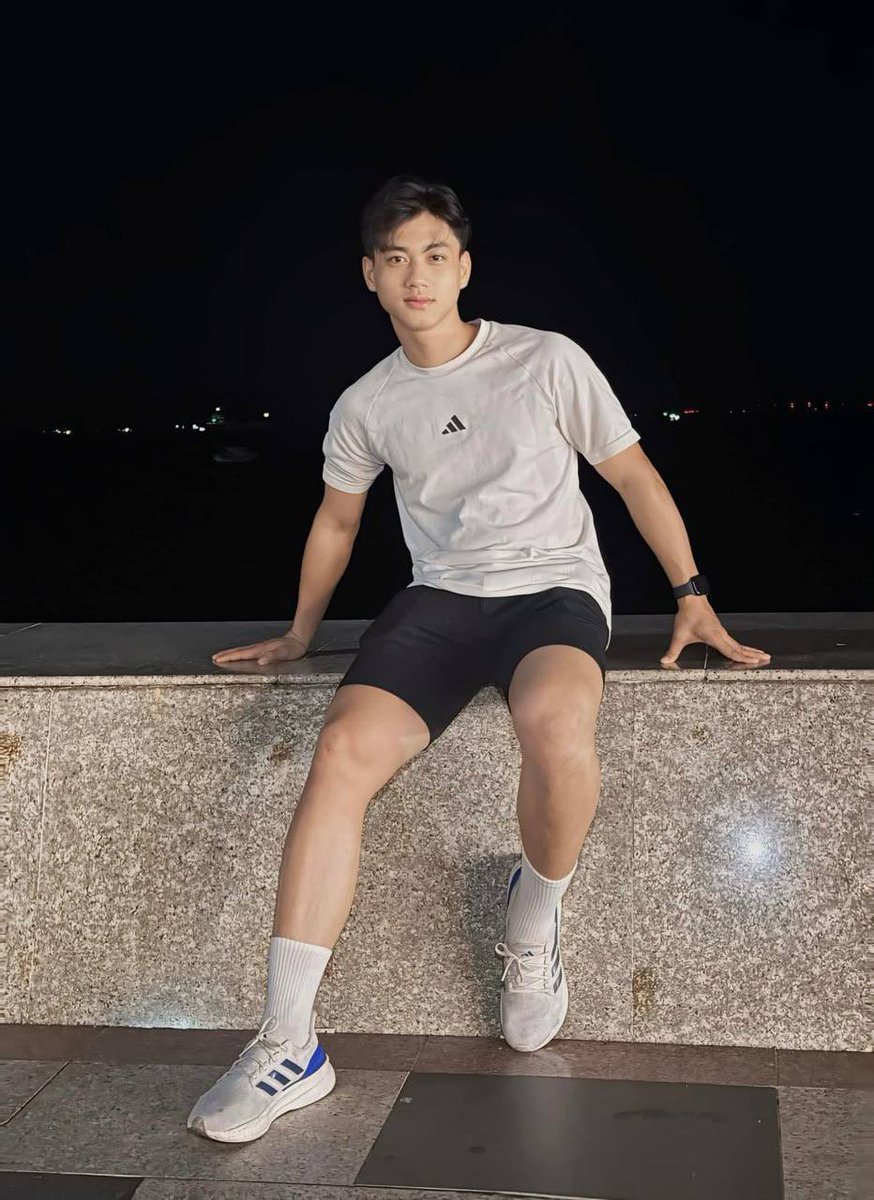 bbaminhao's tweet photo. Nguyễn Dương Mr World cũng damdang lắm nha
full: https://t.co/RqrkPcUglM https://t.co/yekh2a0Nfj