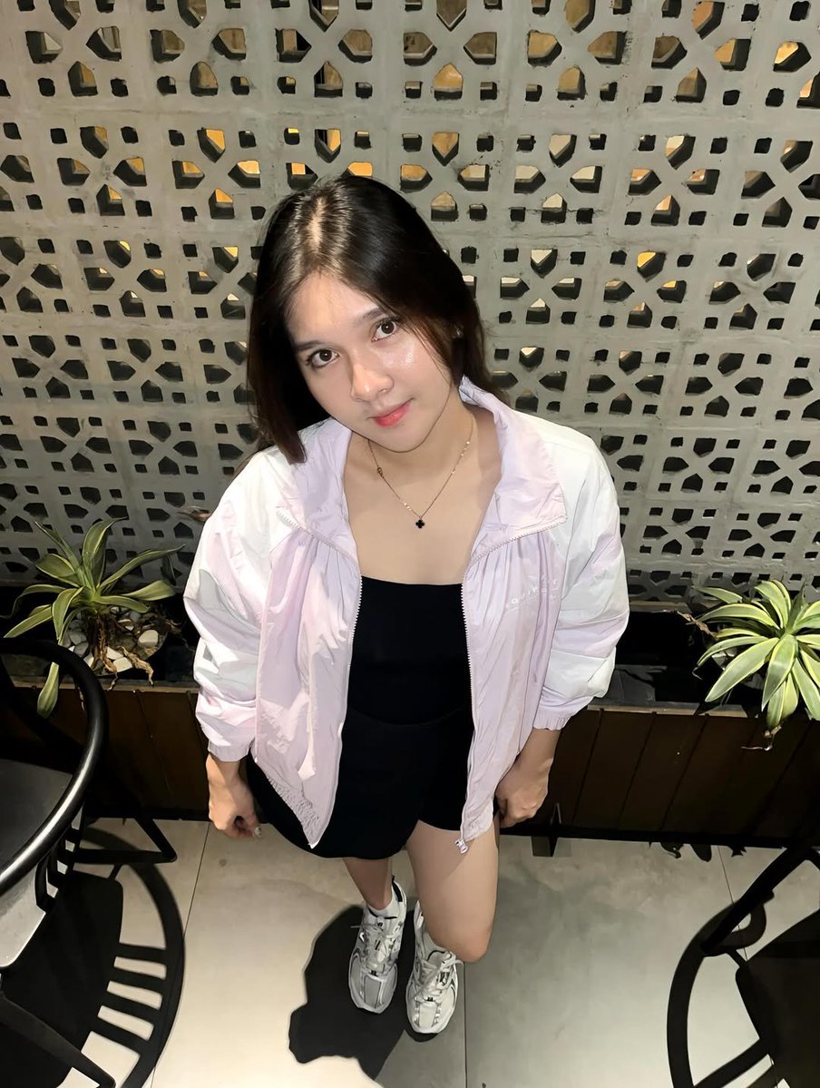 Arvindk81318079's tweet photo. Hi available ya kak 
#bojember 
#availjember https://t.co/qmuYFB27sO