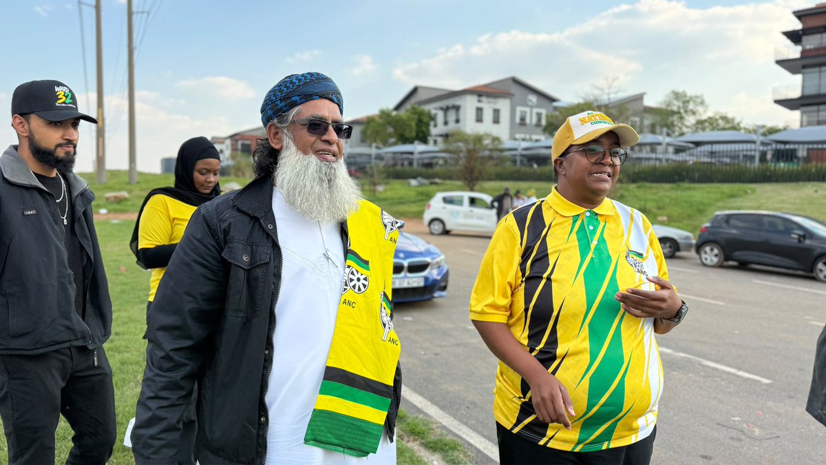 MYANC's tweet photo. ANC NEC Member Cde Mmapaseka Steve Letsike led the ANC’s Yellow Friday programme in Ward 32, Alexandra, focusing on special voter registration and direct engagement with young voters on the issues that matter to them and the ANC’s priorities for local government.

#VoteANC2026 #LetsBuildBetterCommunities