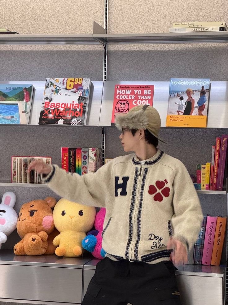 shotaro7yln's tweet photo. first date 
Me                                          Him 
#sungtaro #shotaro #sungchan https://t.co/RgjXnoBdoC