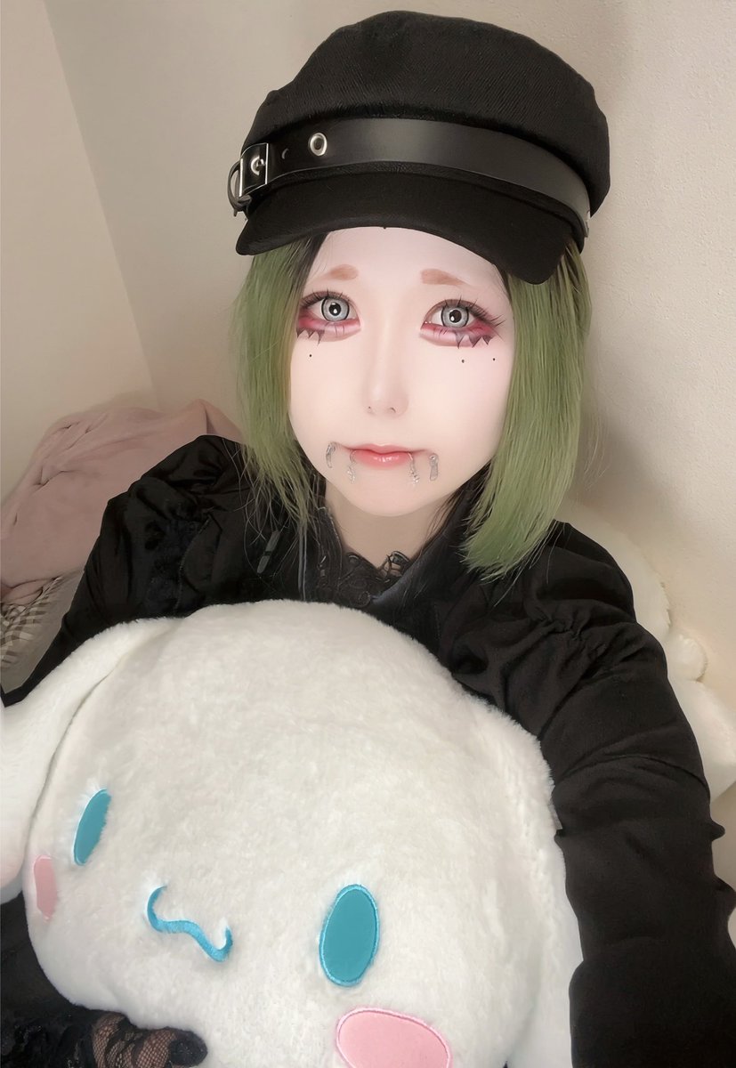 meruruEngel's tweet photo. おとこの娘やにゅーはーふの子と
するのは初めてって言ってて
最初は緊張してますて言ってたけど
制服コスしてたくさん気持ちよくなったね♥
お友達のシナモンくんも久しぶりに外出て喜んでた
シナモンくんと一緒にお仕事行けて楽しかった♡♡

 #おとこの娘 #男の娘 #沖縄 #シナモロール https://t.co/uq52HdLhPZ