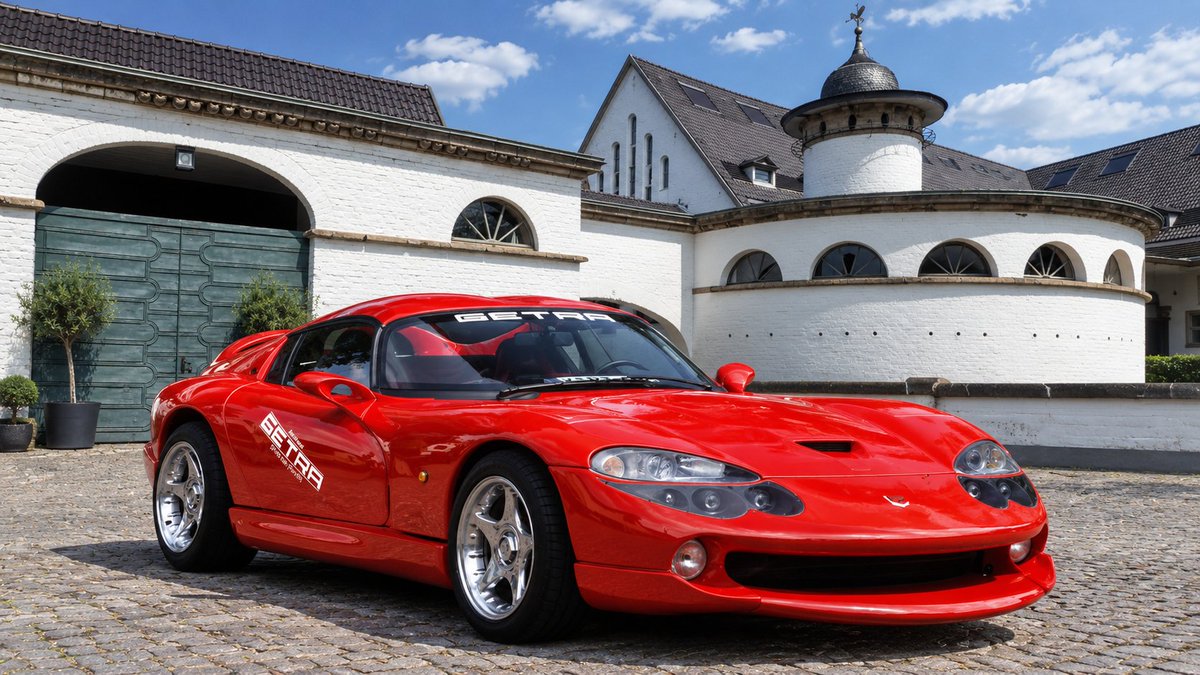 Cultobjects's tweet photo. The 1998 Colani Dodge Viper, developed with Autohaus GETRA GmbH, Köln. The design was developed at Colani’s Gut Maarhausen studio, it featured his distinctive “Chin Wing” (Alula Spuria) an aerodynamic idea inspired by the alula of birds. Apparently only 3 or 4 examples were built https://t.co/Ho1xD6WOXx