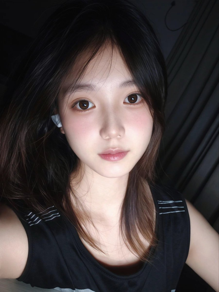 lisa04rs4's tweet photo. 国庆节有男生要来锐评我17的福嘛🥺                                                                

睡不着来X发泄了                    

流言1我真发！！ https://t.co/CIFpkIWnG7