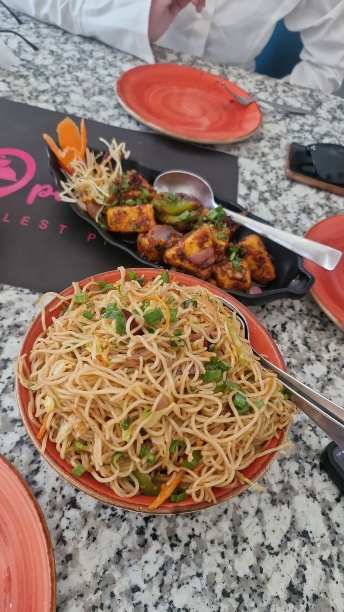 cloudycontentt's tweet photo. Had an amazing dinnet🍝

#food #noodles https://t.co/UprvUcjBDd