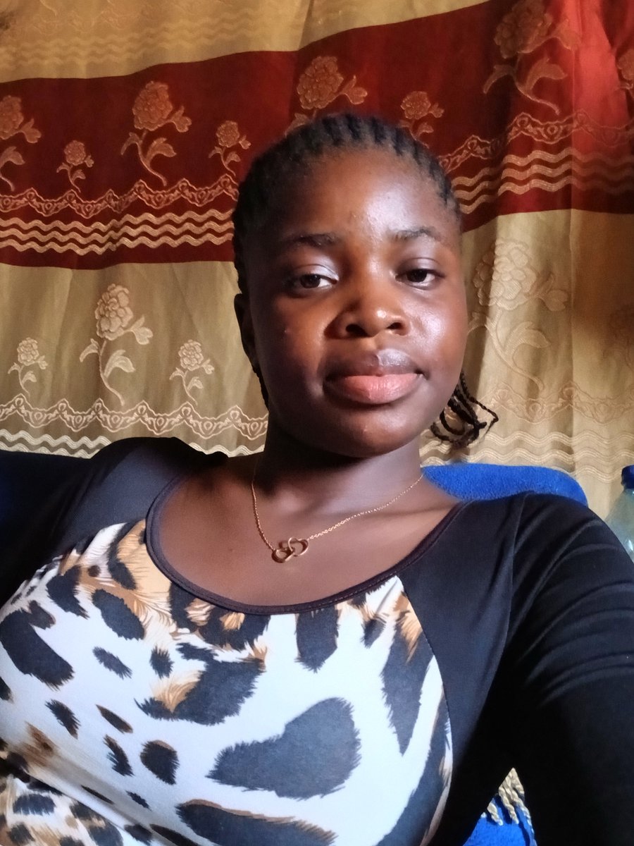 TaiwoVi22633357's tweet photo. Single and searching but not searching for a broke boy https://t.co/BDSuKsBdMR