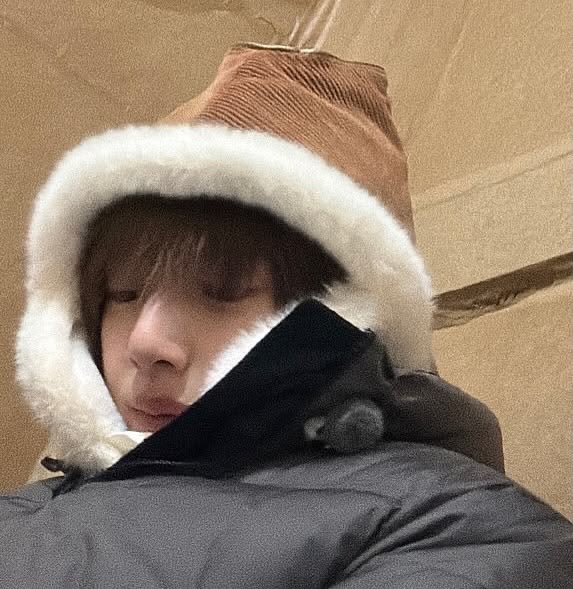 hjmri15's tweet photo. #juhoon 🥱— https://t.co/v2jnLnoJZL