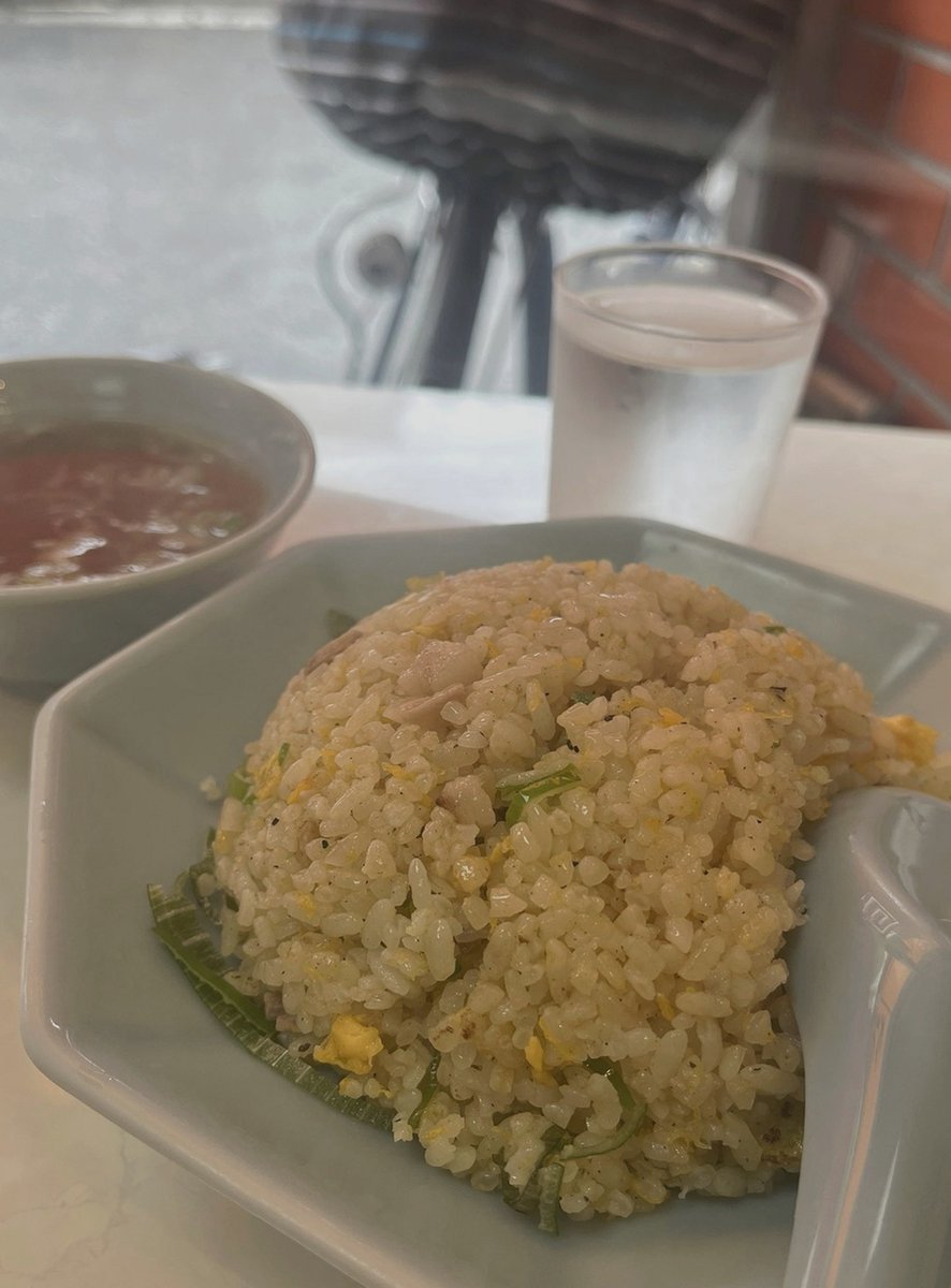 CallieDiazrt's tweet photo. ゆったり座って味わうと、料理がより美味しく感じられますね。
こういう時間、なかなか作れなくてぼやきたくなる。 https://t.co/irgTwM1Rq5