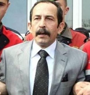 safaklarla's tweet photo. Cezaevinde bulunan Nuri Ergin avukatı aracılığıyla, Şahinler ve Sarallar ailesini barıştan Devlet Bahçeli’ye kendi el yazısıyla teşekkür mektubu gönderdi. https://t.co/fDnz10w0V7