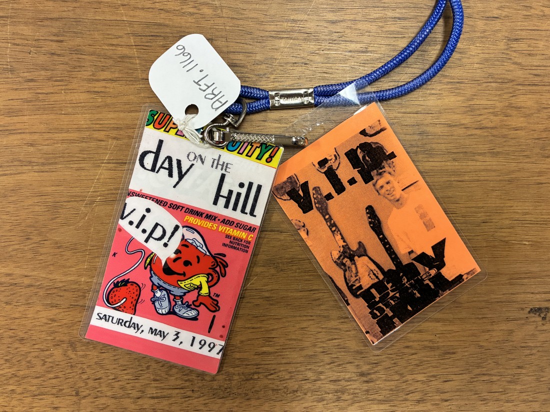 kulibraries's tweet photo. Day on the Hill is back Oct. 6! 🎶

Explore its prior run through University Archives posters, VIP badges &amp; photos, plus year-by-year lineups from the newly digitized UDK.

📝 https://t.co/bAdIvGUnXx https://t.co/bYxGEWslNj
