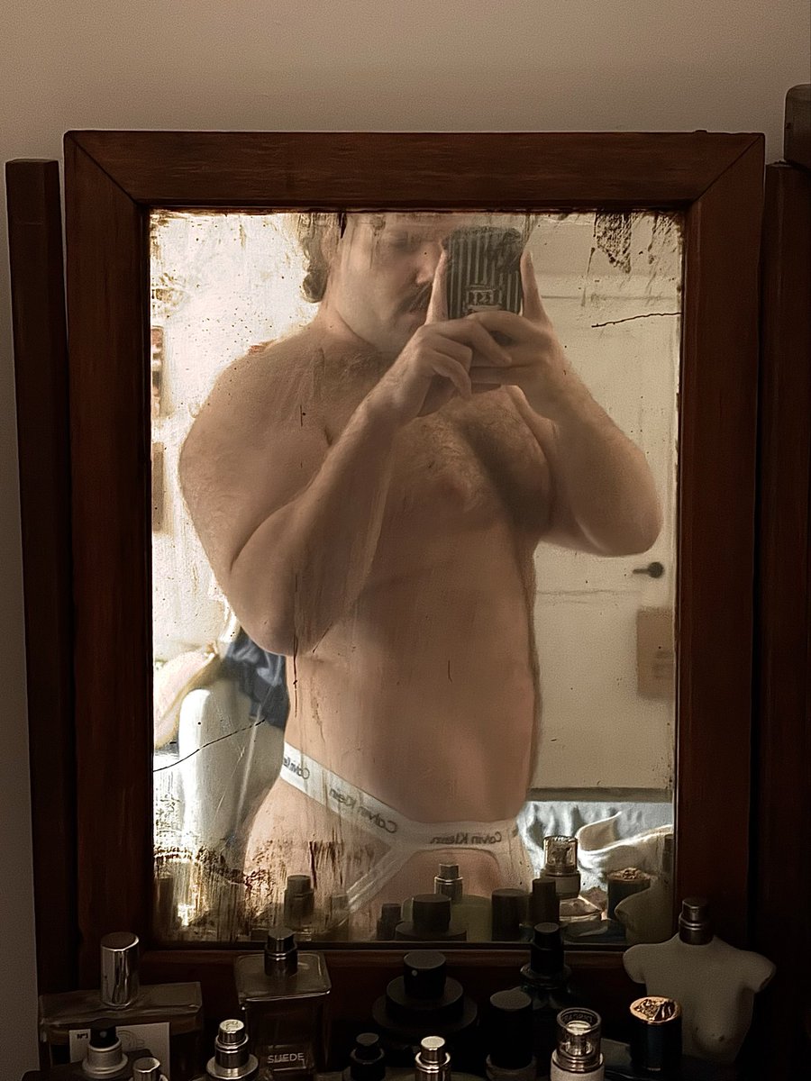 headquarters_67's tweet photo. thank you oomf for picking out my inaugural jocktober submission https://t.co/w9BWUYiCf2