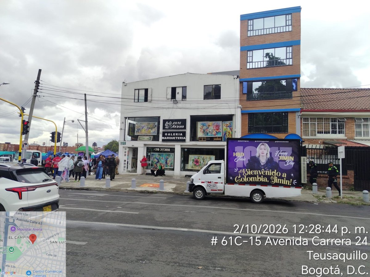 PJiminColombia's tweet photo. Un pedacito de Jimtober ya está recorriendo Bogotá.✨🤩

Hoy nuestro querido Jimin llegó a las calles de la ciudad de una manera muy especial💛

Gracias a cada persona que puso su granito de arena para hacer esto posible. 🫂💛 

Happy Jimtober, Colombia te recibe con muchísimo amor. 🇨🇴
@JiminSupportLat
@pjuparaguay

#JimtoberEnBogotá
#jimtoberfestcolombia2026
#StageKingJimin
#JiminReyDelEscenario
#무대의제왕_지민
JIMTOBER EN COLOMBIA
JIMIN LIGHTS UP BOGOTA
