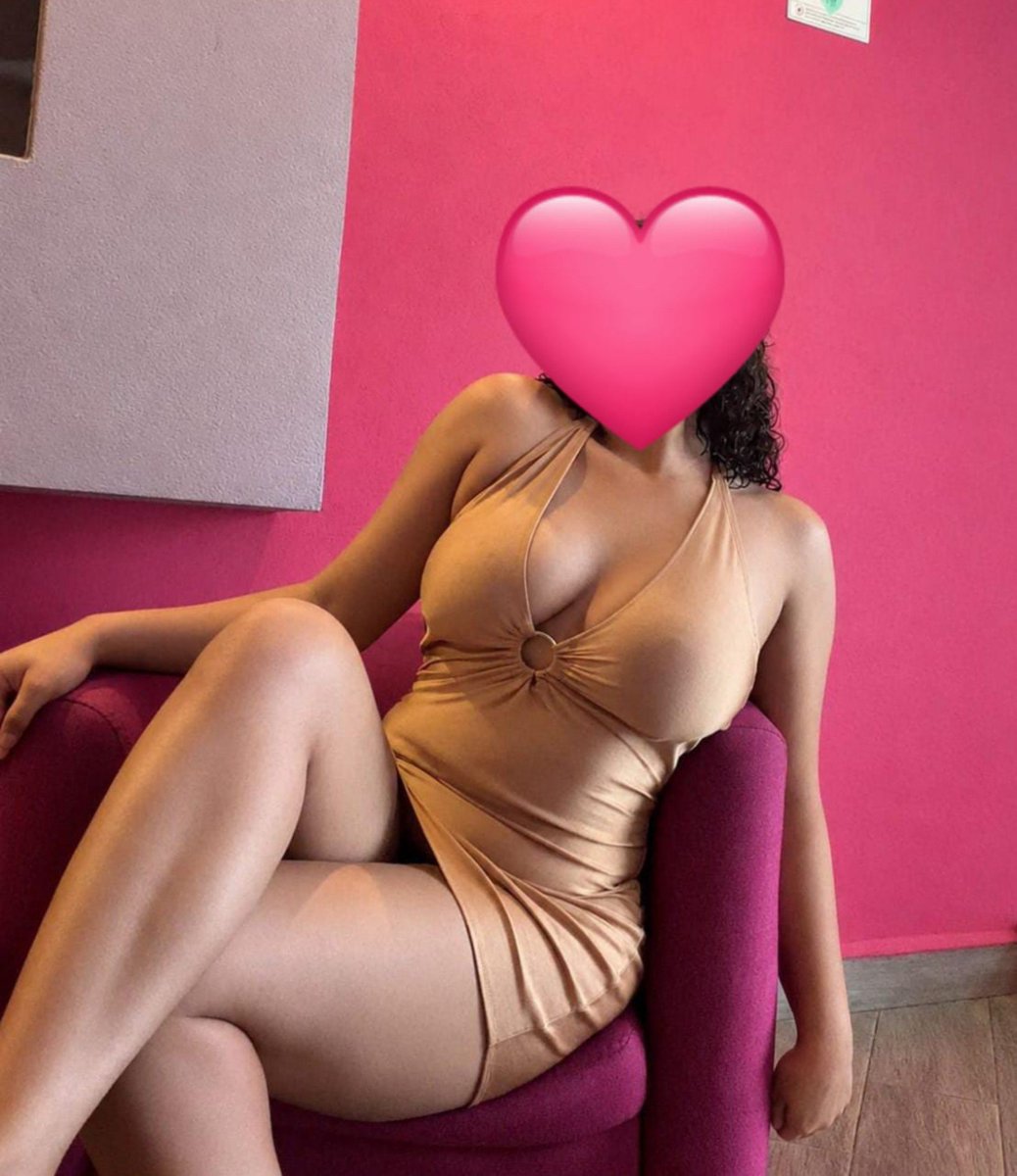 KarlaRamiahx's tweet photo. Sandy  2211245117 😘
#ViernesDeCulosDeDiosa 
#Efectivo 
#Transferencia 
#TDC 
https://t.co/X6iKMRmY6N… 
#TDC 
https://t.co/X6iKMRmY6N… https://t.co/s5sVZLRdDG