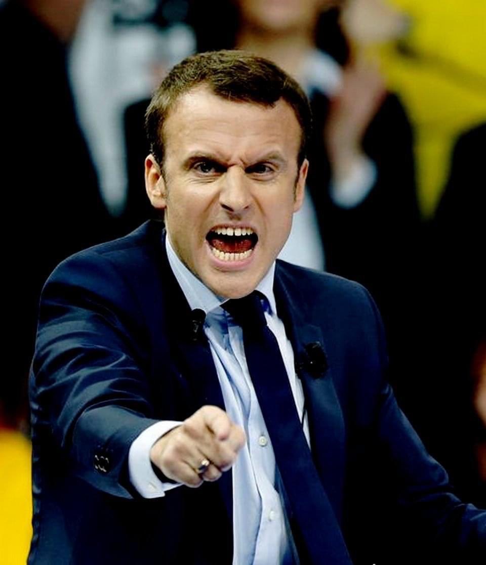 LaurentMorino's tweet photo. #Elysee Même pas un mot pour cette jeune Policière qui serait morte oui morte si ces collègues etaient pas arrivés un instant après ! Merci mon Dieu 🙏
@EmmanuelMacron tu es inhumain ! C est pas possible ! https://t.co/YJsYhZOZYY