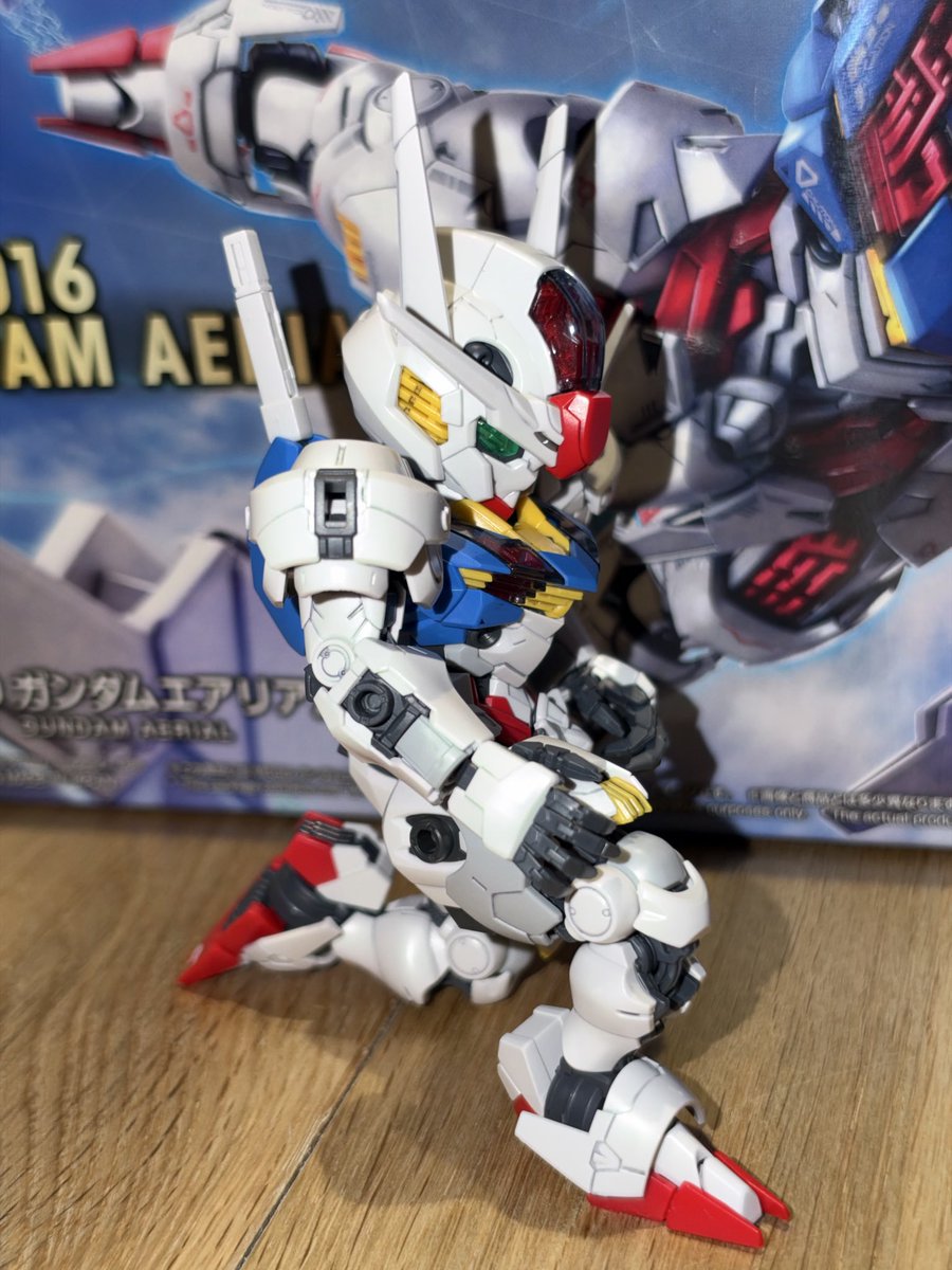 zuto3's tweet photo. MGSDエアリアル、ひとまず完成です。
MGSDシリーズは作りやすくてクオリティもすごい！
にしてもエアリアル、いいデザインだー！
まだまだ続く一人オルタナティブ祭、次はMG２１世紀のファーストガンダム行こうかと思います！
#ガンプラ好きな人と繋がりたい
#MGSDエアリアル https://t.co/viVYlCSLYI