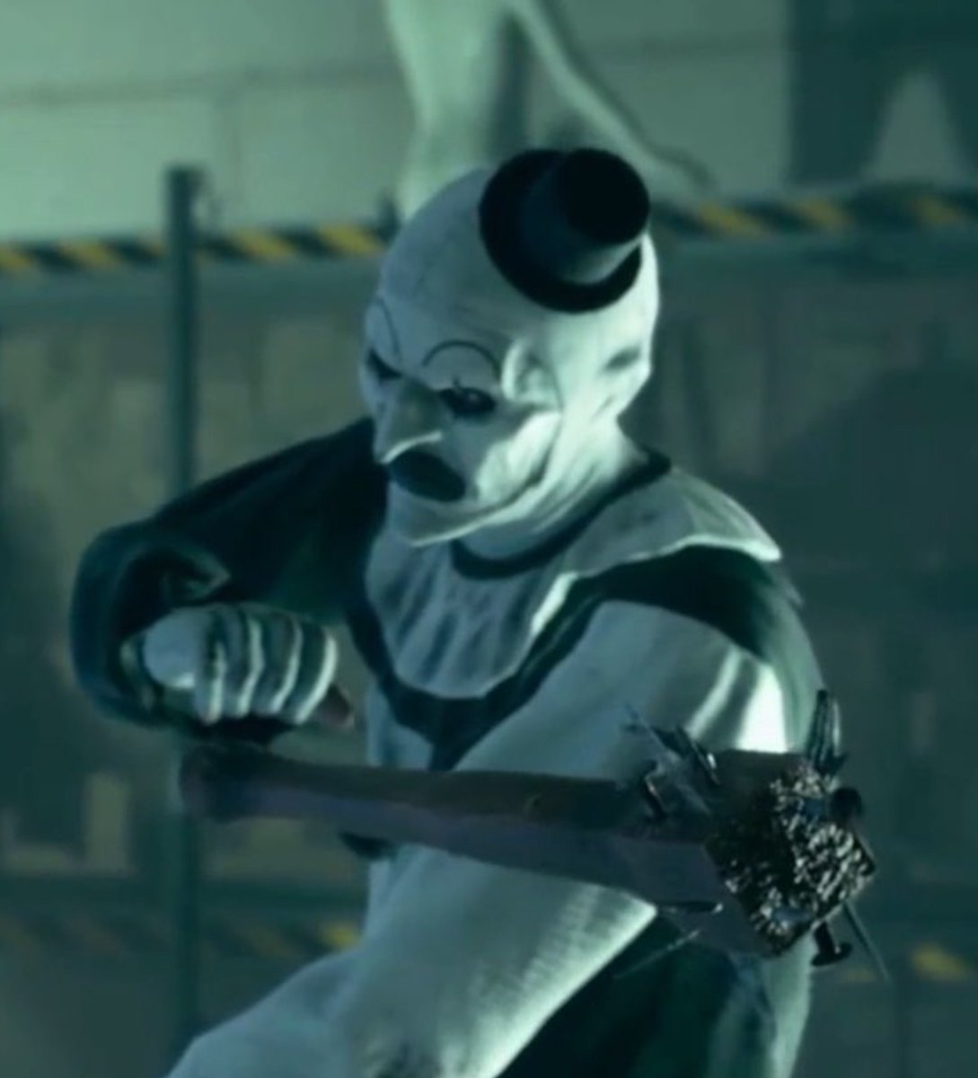 lazyPencil020's tweet photo. Tbh, I know the bugged weapon deal isn't gonna be like this at the release, but the face model probably won't be getting any changes, I don't think this is the kind of improvement bhvr usually do. So plz Terrifier/DbD fans, post #DBDFIXARTTHECLOWN so they can get this fixed asap. https://t.co/bdT6JoRR0F