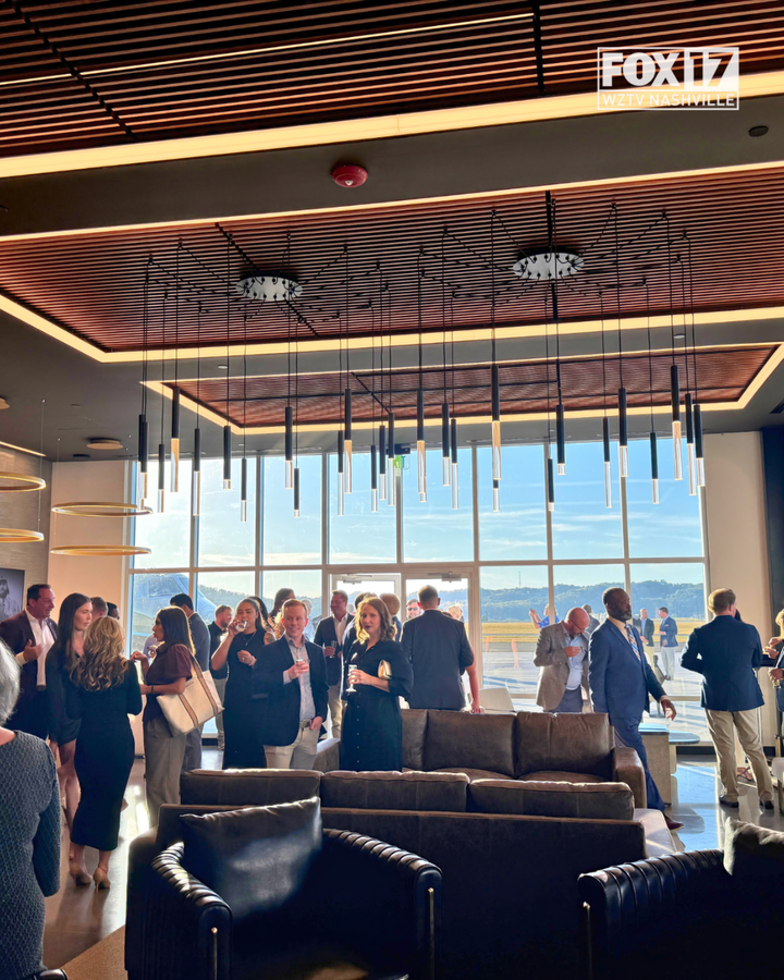 FOXNashville's tweet photo. Nashville’s John C. Tune Airport has a new option for business and private flyers. ✈️https://t.co/D0HCQMPwfM
#NashvilleNews #JohnCTuneAirport #JetAccess #Aviation https://t.co/wAIyhofVCq